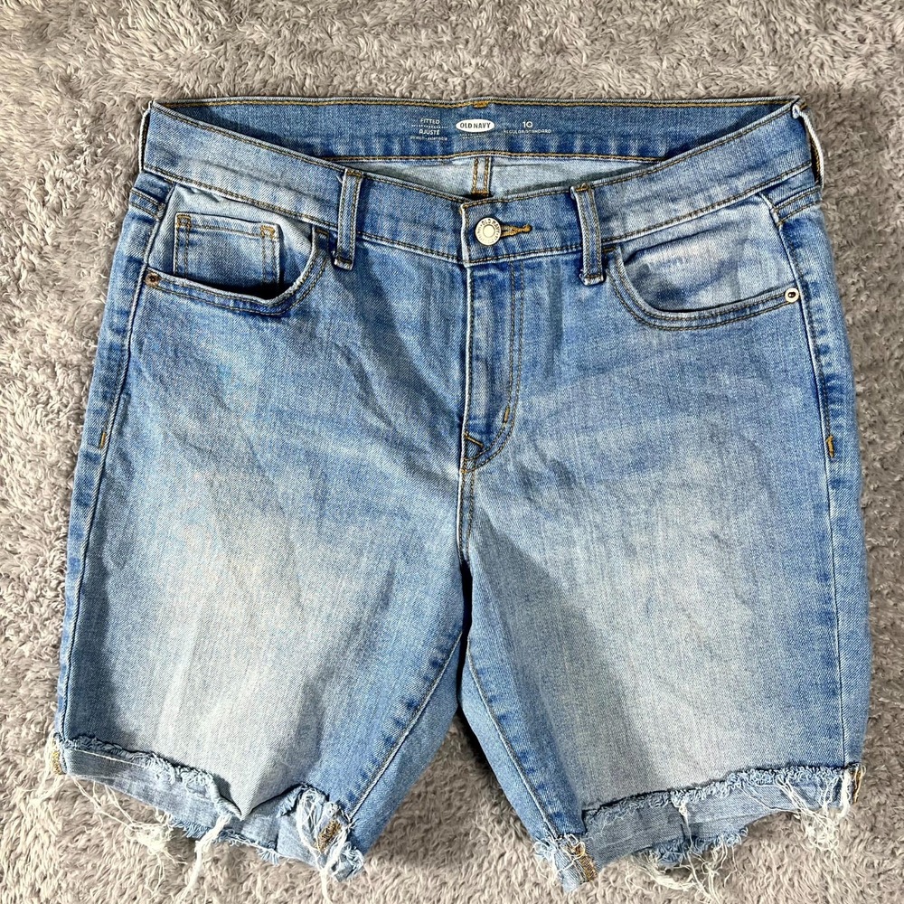 Old Navy Bermuda Shorts Womens 10 Light Blue Denim Stretch Raw Hem 8 Inseam